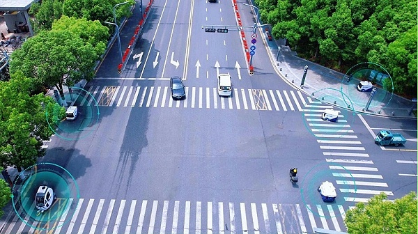 玉龙环保：无人环卫德清样本