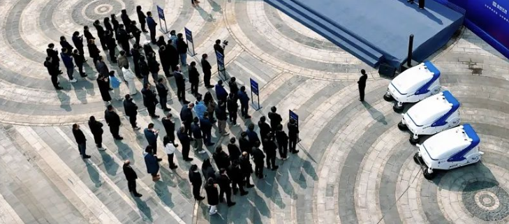 玉龙环保：无人环卫设备开标量同比翻倍