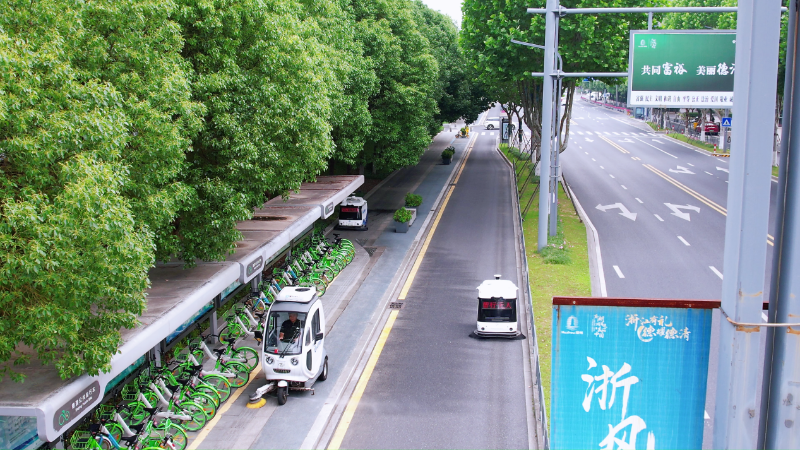 玉龙环保：无人环卫德清样本